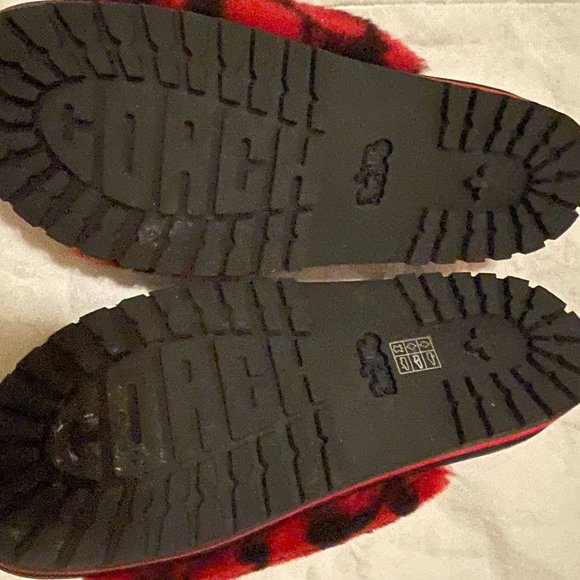 COACH KLIE SLIDE PLUSH SHEARLING TIE-DYED SANDALS in RASPBERRY BLACK SIZE 7.5 - Picture 2 of 4